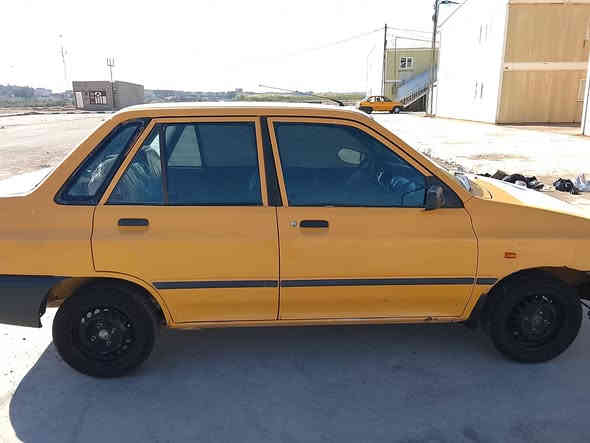 السلام عليكم سايبه موديل 2014 سنويه ل28 سياره جاهزه عوزها بس جامه رقم واسط السعر 29$ ***********
