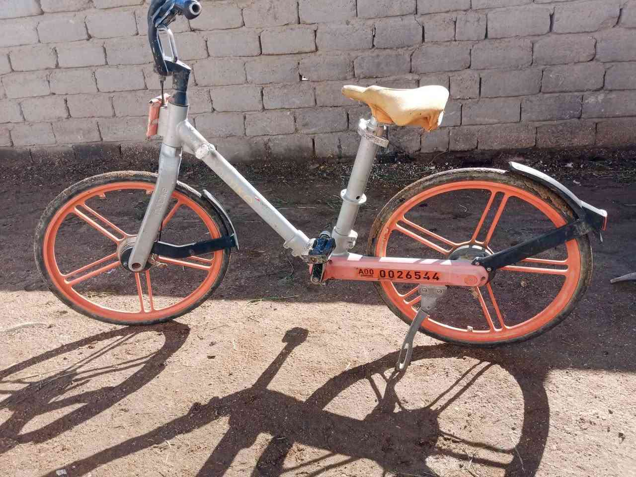 بسكل لبيع حجم 26 كله فافون زنجل مخفي ماركه 45الف *********** القاسم
