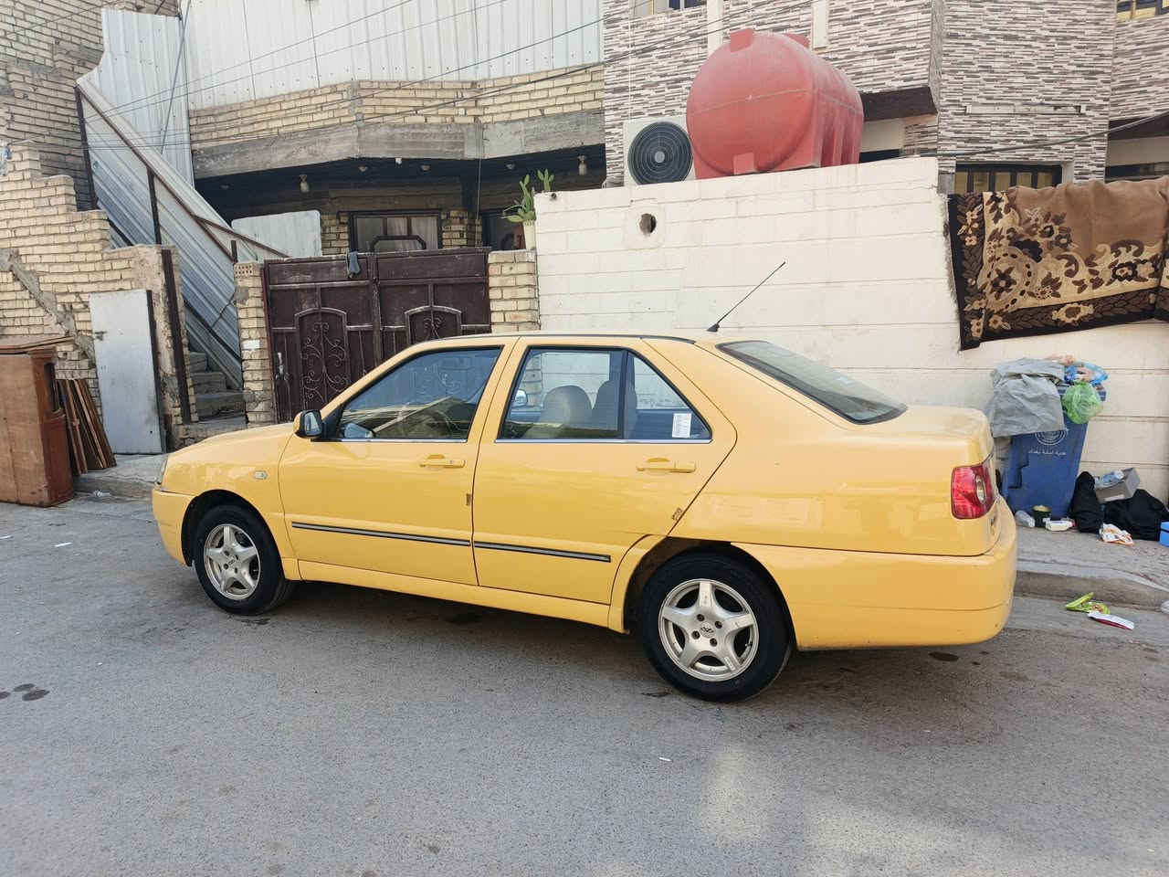 السلام عليكم
شيري كوين ٢٠١١
سياره محوره كورلا تحوير ليث الواسطي
سياره خير من الله تخم تاير جديد ويل كب بلادي
ريموند تقفيل تفتيح دوشمه جديده زنون اصلي ابو ضمان عالي ناصي شاشه 
سياره خير من الله صدر امامي خلفي نضيف
فول نعومه كير مكينه ادمه كله جديد 
تاخذه تدعيلي كبل للشغل 
صار عندي ٦ اشهر ابد موكفتني بشارع 
كله عل بلاد بدون حادث بدون صبغ 
فقط خياس بصيط دوسه الجوه صفحه وحده 

رقم بغداد انكليزي سنويه بسمي 
رقم الهاتف واتس اب موجود ***********
السعر ٤٠ ورقه بيه مجال بصيط للشراي 
تعال واتس اب مارد تعليقات
تحياتي مكان السياره بغداد حي الجهاد
