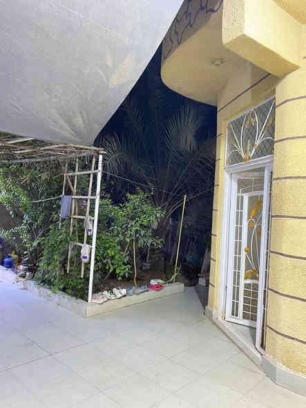 بسم الله الرحمن الرحيم بسبب الوعود الكاذبة اعيد نشر بيت للبيع في ديالى بهرز خلف  جامع مله روزي مساحه 255م حديث اساسه دنك ورباط للاستفسار الاتصال على الرقم ***********
