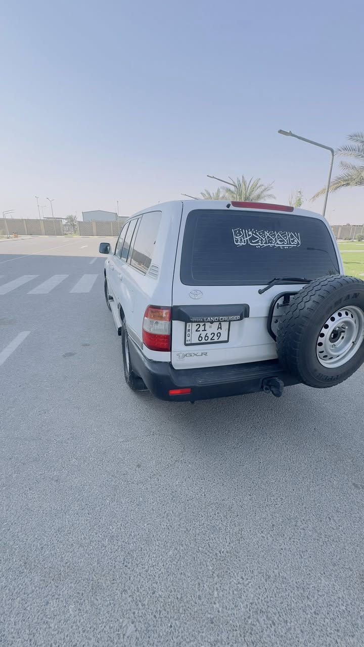 السلام عليكم تيوتا مونيكا مديل 2000 وارد قطري سياره كفاله عامه بدون صبغ بدون حادث سنوية لغايه 2030 ب اسمي سياره جاهزه بدون نواقص كير اوتو مكينه 6  سعر 140.   ***********
