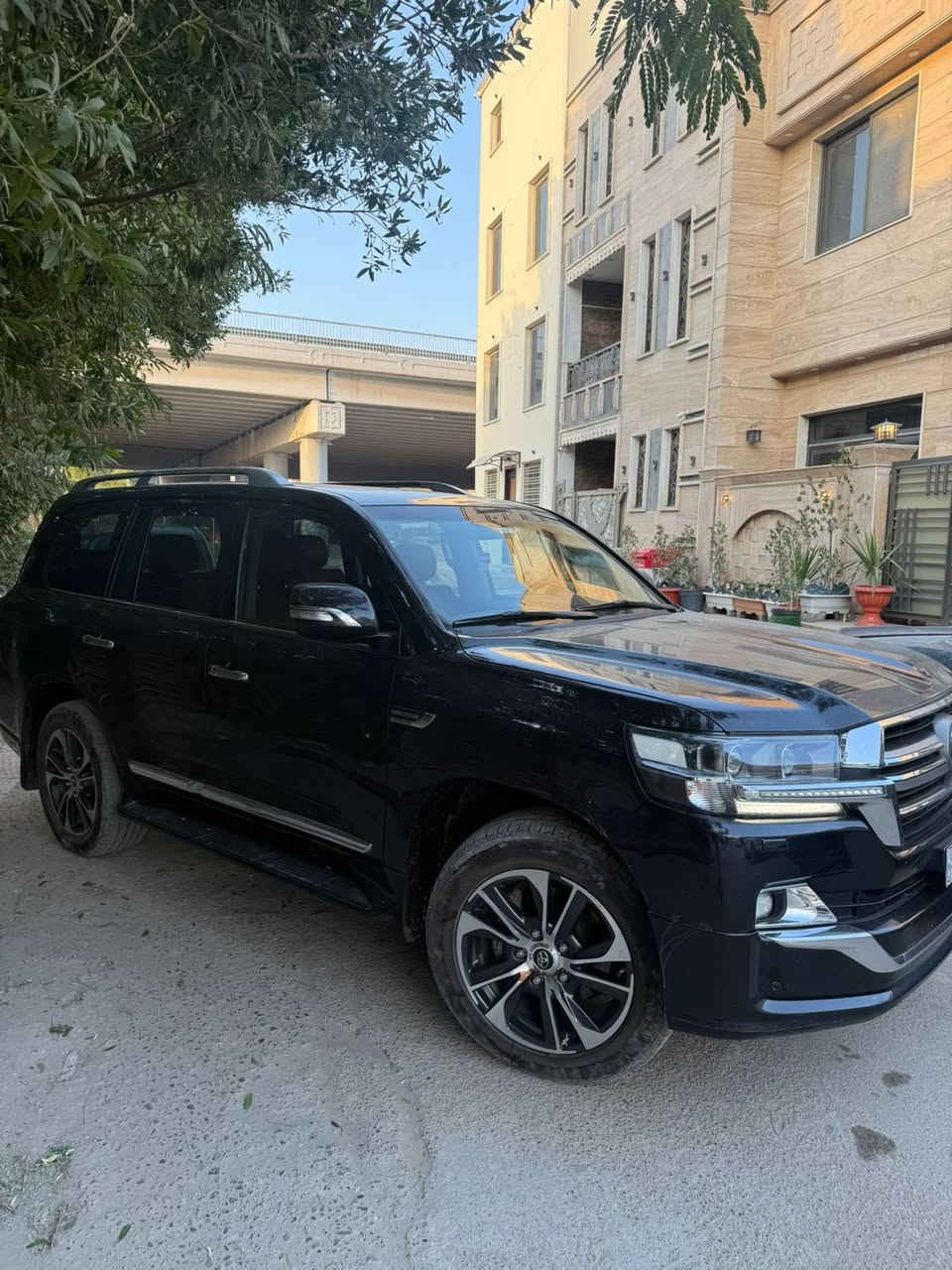 السلام عليكم
للبيع لاندكروز كراند تورينك بحريني مديل 2020
العداد 89 الف كيلو
داخل عسلي دشبول لكزس 8 ايرباك
3 شاشات
السيارة جديدة كلش تراي زيرو
بيها جاملغ اليمين وبنيد تبديل نفس اللون
السعر 51،900 وبيها مجال
العنوان الاعظمية ***********
