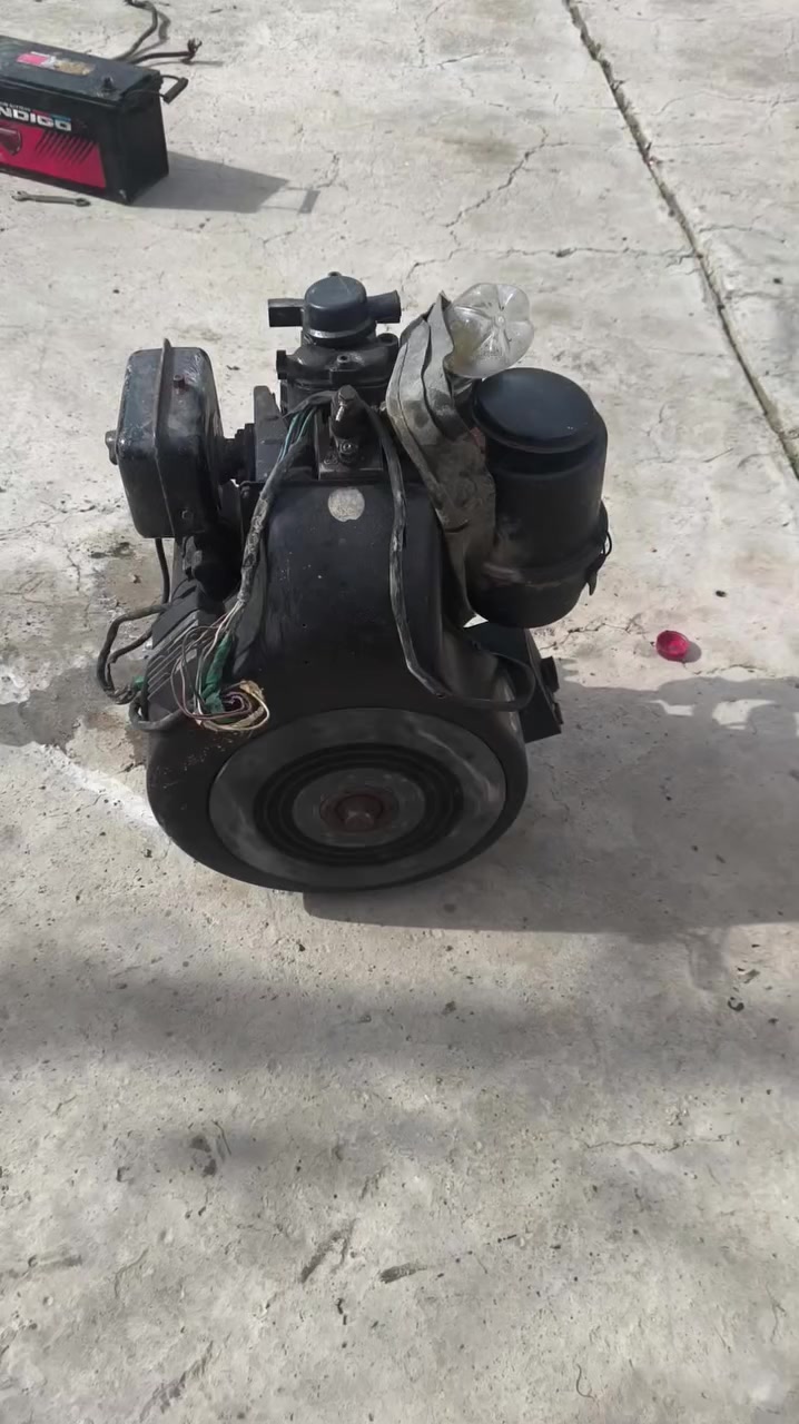 مكينه ايطاليه صدامي للبيع الاتصال ***********. ***********
