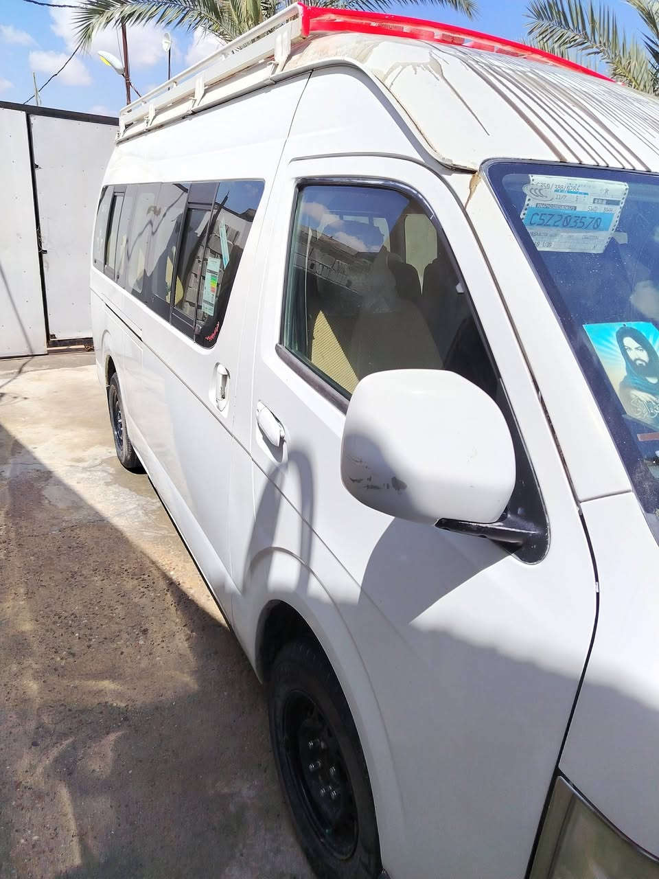 سلام عليكم جنبي 2013 مكاني بل لبصره سياره ما نقصه أي شي سعره 120وبيه مجال  ***********
