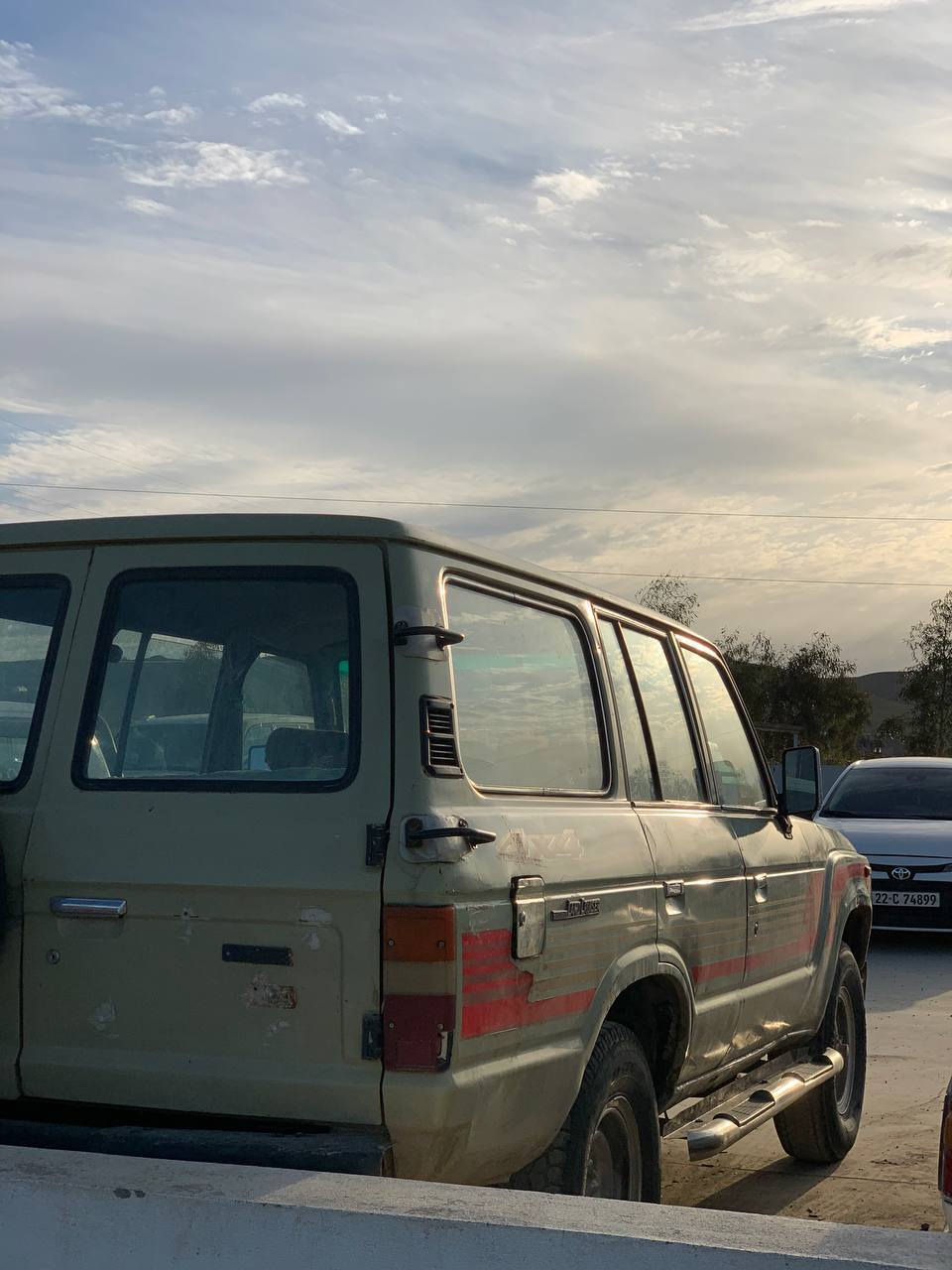 لاندکرۆز1988
ئاڕم پلاستیک 
گێڕو مەکینەی بەشەرت
3f
پێنج گێڕ تابوکە
غازو بەنزین
کارەبایی ئیشەکا
زۆر مەزبوتە ماڵی دۆستە***********
***********
