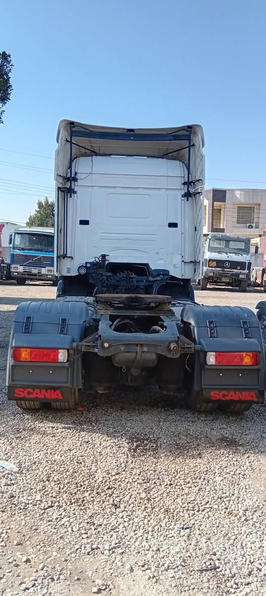 السلام عليكم للبيع سكانيا بومه موديل ٢٠١٠ رقم جديد تحويل مباشر مسجله بل السنويه تنكر *********** بغداد جرف النداف معرض ابن المدائن
