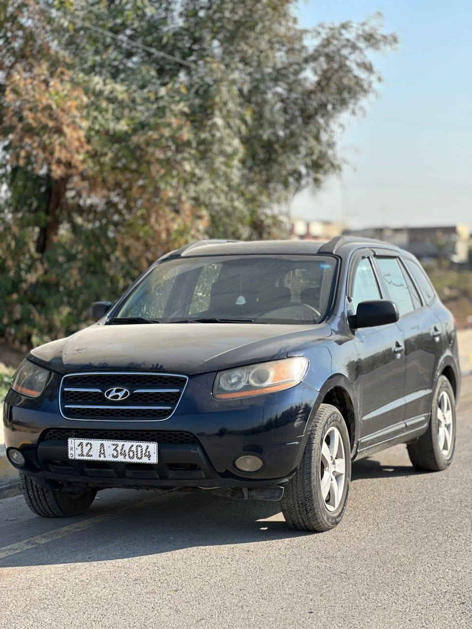 سنتافي 2009 وارد امريكي محرك 6 يعني 2700 ماشيه 200 ضرر قبق صندوگ وداير امامي بارد بسمي اني الشرعي 
شرط تحويل فقط محرك بي صرف الرقم ***********
السعر على الخاص
