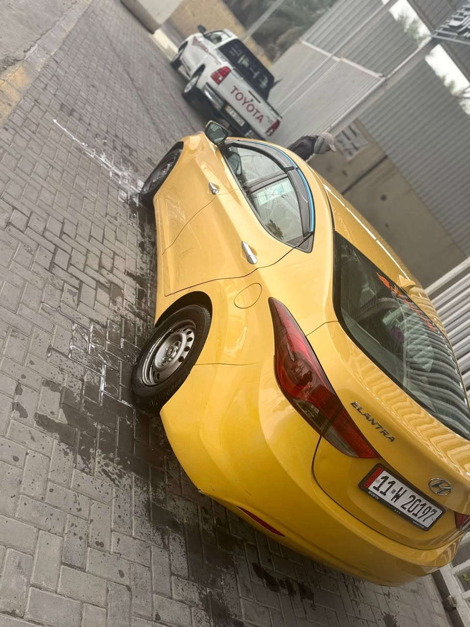 سلام عليكم النترا مديل ١٣ مريكي جملغات فقط مفتوحات بدون حادث رقم بغداد بسمي مصفره هيه وغرماته سعر ١٠٥
ملاحضه غير متواجد ماسنجر مكلف بل نشر 
تواصل ((***********))
