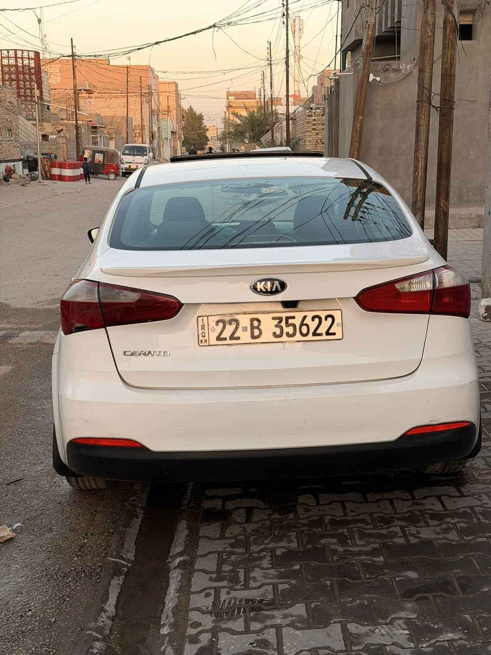 سلام عليكم سياره البيع كيه سيراتو موديل ١٣ خليجية شكل ١٤ مكفوله بيهه بنيدوجاملغ وشوية بل باب مال سايق السياره فول فتحه مداور وكاله حاضر السعر ١٠٥ وبيه مجال حك الجيه العنوان نجف كوفه حي ميسان هاذه رقمي ***********بي
