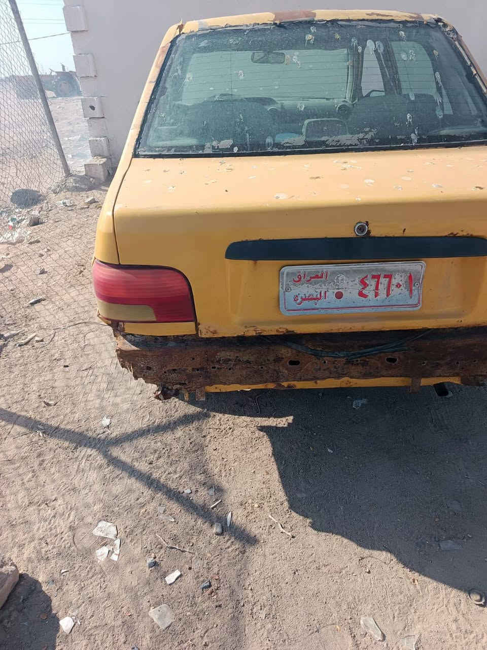 سلام عليكم سياره البيع سايبه 2012 مكينه وكير حلوات العوان بصره سعر 650  الف رقم ***********
