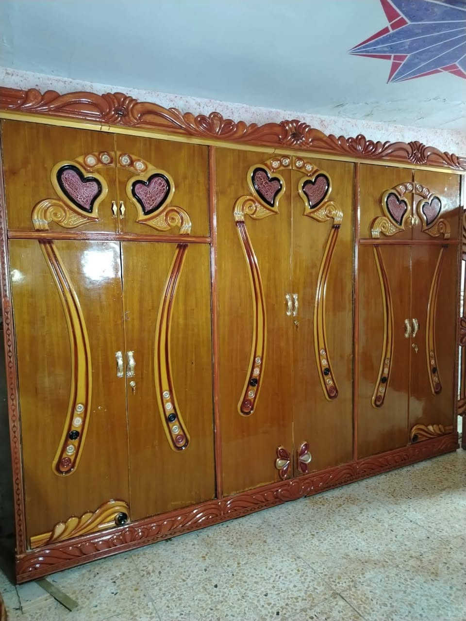 غرفه اخشاب كامله صاج كلش قويه فقط عيب بيهه مكسوره لمرأيه مال لميز وبيهه حرك بسيط ماماثر عليهه مستعجلين على بيعه لأن كاعدين ايجار وام لبيت تريد شيلنه عنوان بغداد حسينيه مال راشديه


**إذا كنت صاحب هذا الإعلان وتريد حذفه لأي سبب، رجاءا أرسل رسالة إلى الدعم الفني**