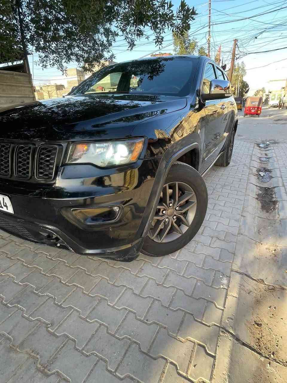 السلام عليكم جيب موديل 17 اوفر لاند فول للاخير المواصفات فتحة بصمة تشغيل بصمة ابواب تشغيل عن بعد شاشه جبيرة كشنات جلد تدفئه امامي خلفي كشنات كهرباء امامي جكات تصعد وتنزل جنطة كهرباء مكينه 3600 المرغوب مبدل بساتم مال 14 بدون دوانز سياره فول للاخير حادثه جاملغين وبنيد وبلعراق باب ونص كلير بسبب جراد تعديل شواصي شي بسيط بدون كص ولحيم ماشية 77 حقيقي كير مكينه حدادية كله مكفول السعر 180 مكانه بغداد للاستفسار ***********
