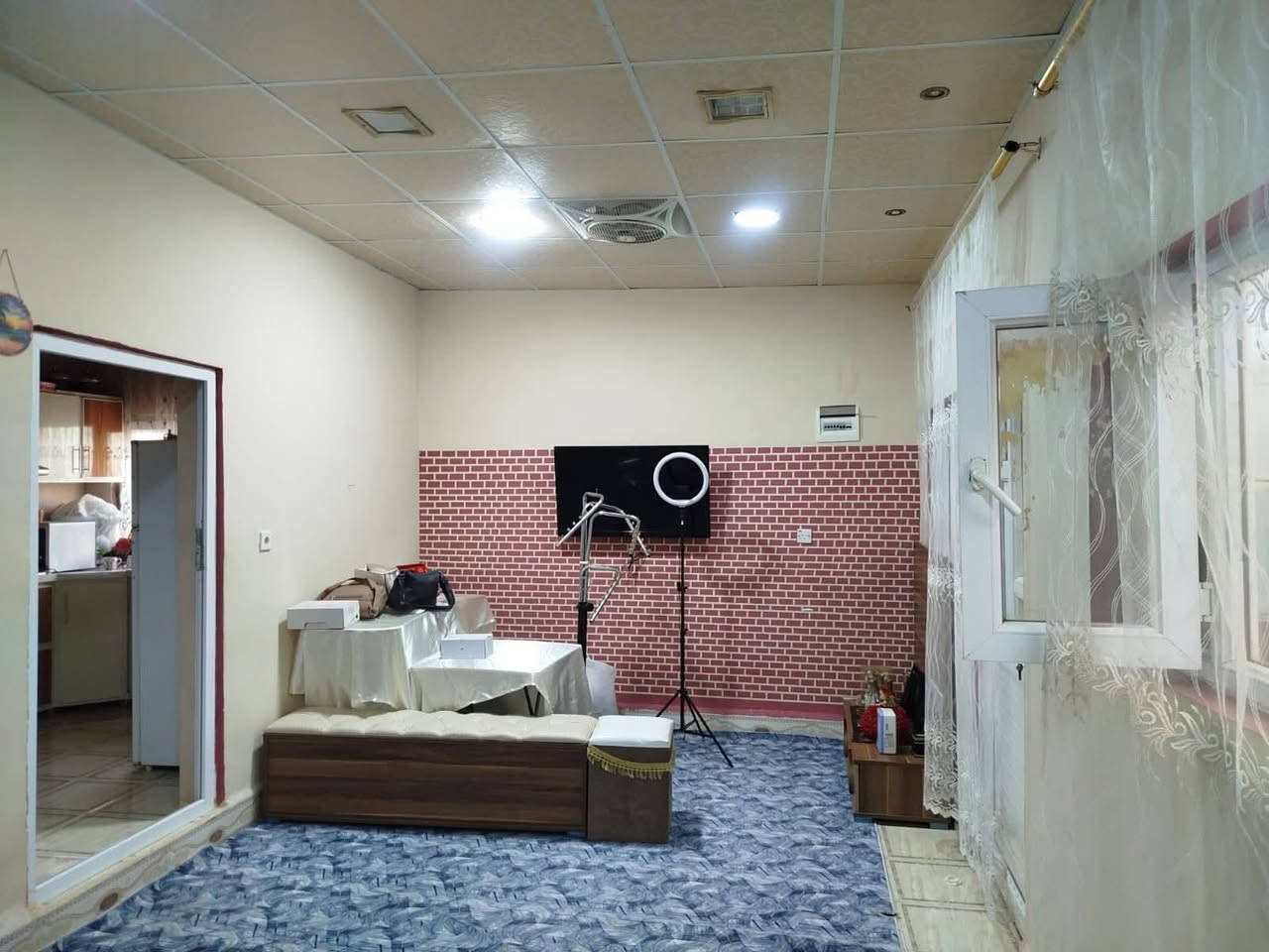 دار للبيع 171 متر طابو صرف 

عبارة عن  3 مشتملات   طابقين 

كركوك مصلى قرب جامع ملا عابد 

شارع جدا عريض

واجهة 7 مشتملين بيها مؤجر وارد 250 الف 

سعر 190 وبي مجال 

مناصفة هم يبيع عادي 

للاستفسار 
***********واتساب
***********فايبر
    عقارات گوڵان فی کرکوک
