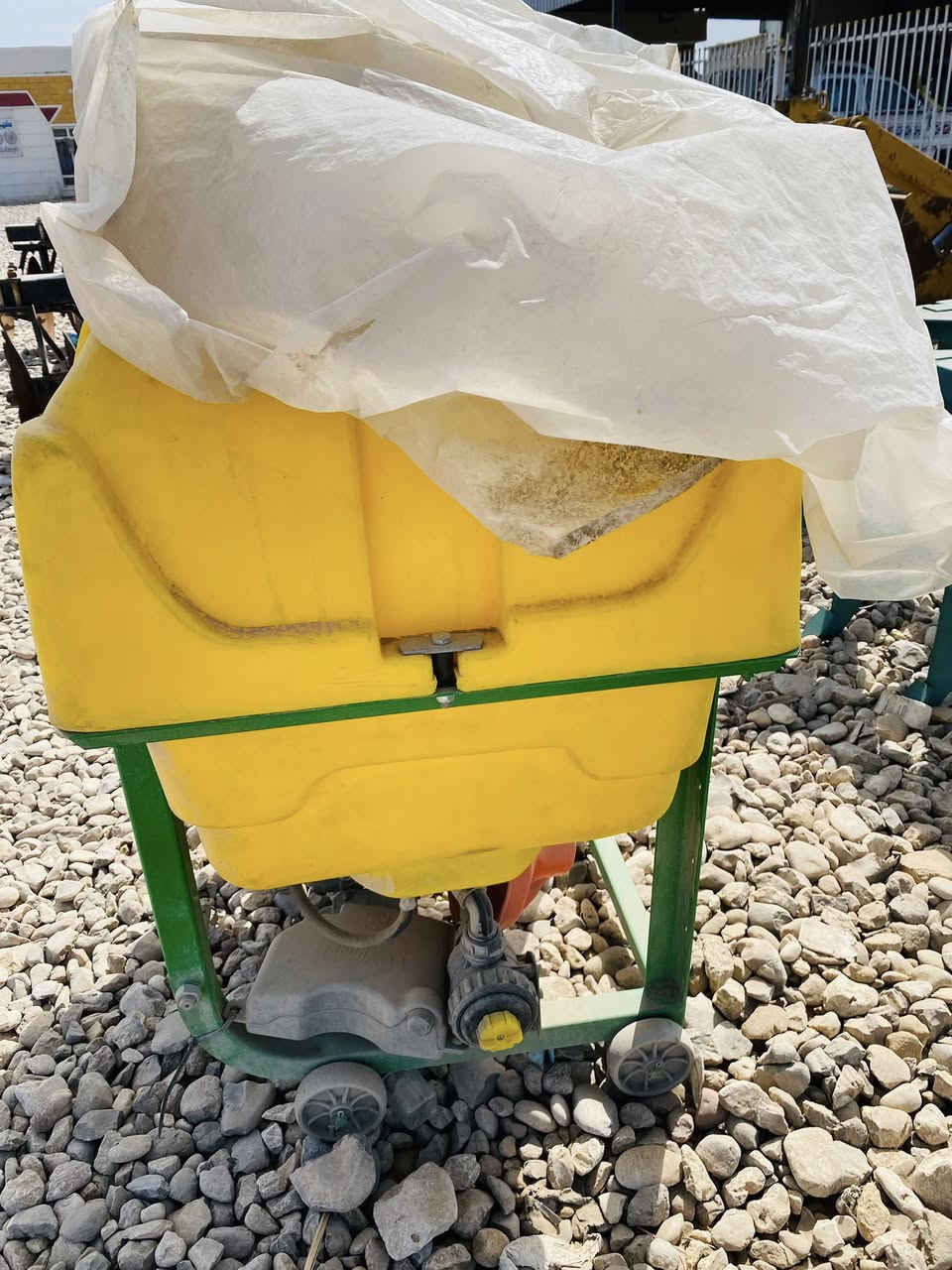 السلام عليكم للبيع مرشه حجم ٤٠٠باب اول تركي زيرو ***********
