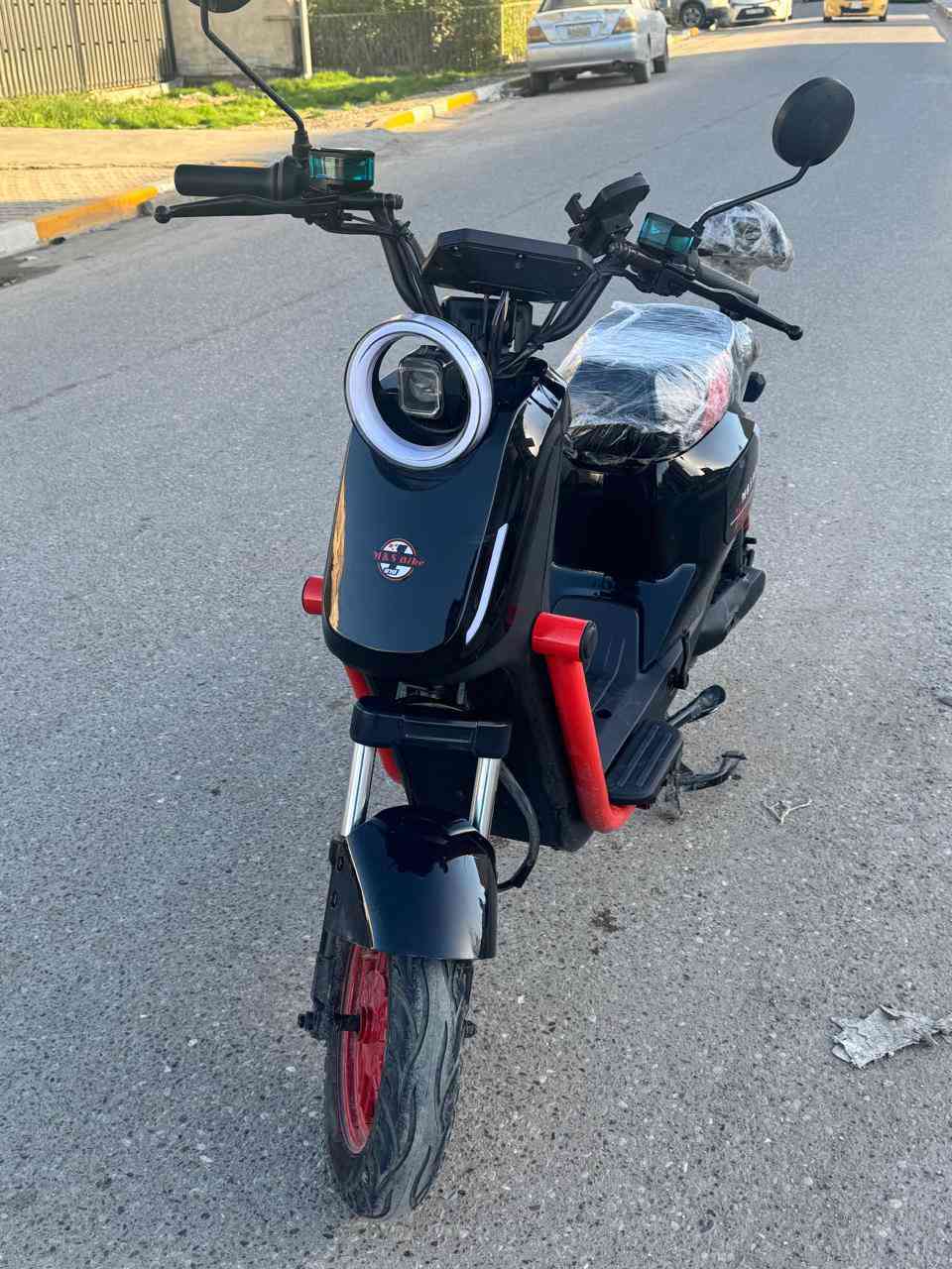 السلام عليكم دراجه شحن باتمان F3 خير من الله نظيفه مصار كم شهر من اشتريته بالباكيت سرعه 50km حقيقي تمشي 35k الدراجه نظيفه كلش السعر 450 وبيه مجال للطيبين فدوه المو شراي لايتصل. الرقم ***********
