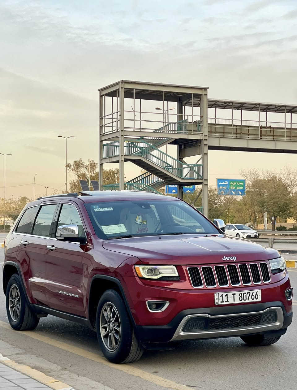 السلام عليكم 
جيب 2015 LIMITED فول مواصفات 
رقم بغداد الجديد باسمنه 
كلين تايتل السياره 
مكفوله كفاله عامه من #الصبغ_والتبديل_والحادث 
بنوراما
بصمة ابواب 
بصمة تشغيل 
كشنات جلد وكهرباء
كشنات تدفئه تبريد
فول تحكم استيرن شفتات 
كير طياره
دركه هيتر
مري قلاب
صندوك كهرباء
محرك 3600 6V
رادار 
حساس خلفي
شاشه جبيره
كامرا خلفيه
لايت حاجب
زنون عالي ناصي بلادي
ماشيه 140mi
السياره 
جاهزه كير ومحرك وحداديه وتبريد وتدفئه
تخم تاير ويل جدد
ناصبه السياره وجديده وشرط الفحص والسونار 
السعر 208$ وبيه شي بسيط 
عنواني بغداد
***********
