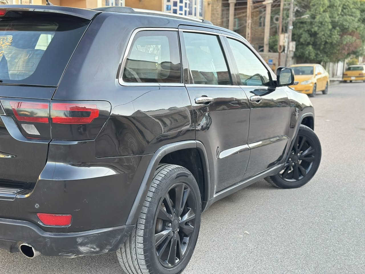 السلام عليكم للبيع جيب شيروكي 2013 فول مواصفات رقم بغداد  دولي 
رايدها ب123 وبيها مجال
مكاني بغداد الغزاليه


**إذا كنت صاحب هذا الإعلان وتريد حذفه لأي سبب، رجاءا أرسل رسالة إلى الدعم الفني**