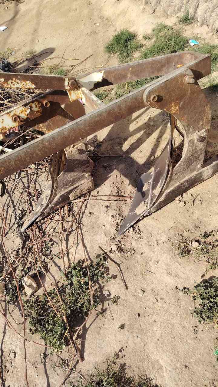 سلام عليكم ورحمة الله وبركاته يوجد للبيع معدات مال كابوته *********** المكان ديالى ***********
