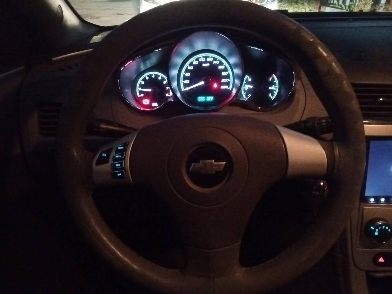 شفروليه ماليبو موديل 2012 خليجي 

ماشية 153 الف كم
محرك 2400 دوش
 لون ابيض صدفي
 گير + محرك بحالة جيدة جدا 
تدفئة + تبريد ممتاز
 لايت العالي زنون الاصلي
تخم ويل كب شفروليه الاصلي 
كهربائيات كلها شغالة
تحكم ستيرن + شاشة اندرويد 
كامره خلفية
 شاشة اعطال 
حاملة اكواب بالصدر وبالخلف
 منفذ شحن امامي وايضا في الخلف
 فقط جاملغ امامي ايمن مصبوغ اثر دحجة ستوتة
 مكان السيارة بغداد 
رقم سليمانية شرط التحويل 

***********
#ماليبو 
#شفروليه
