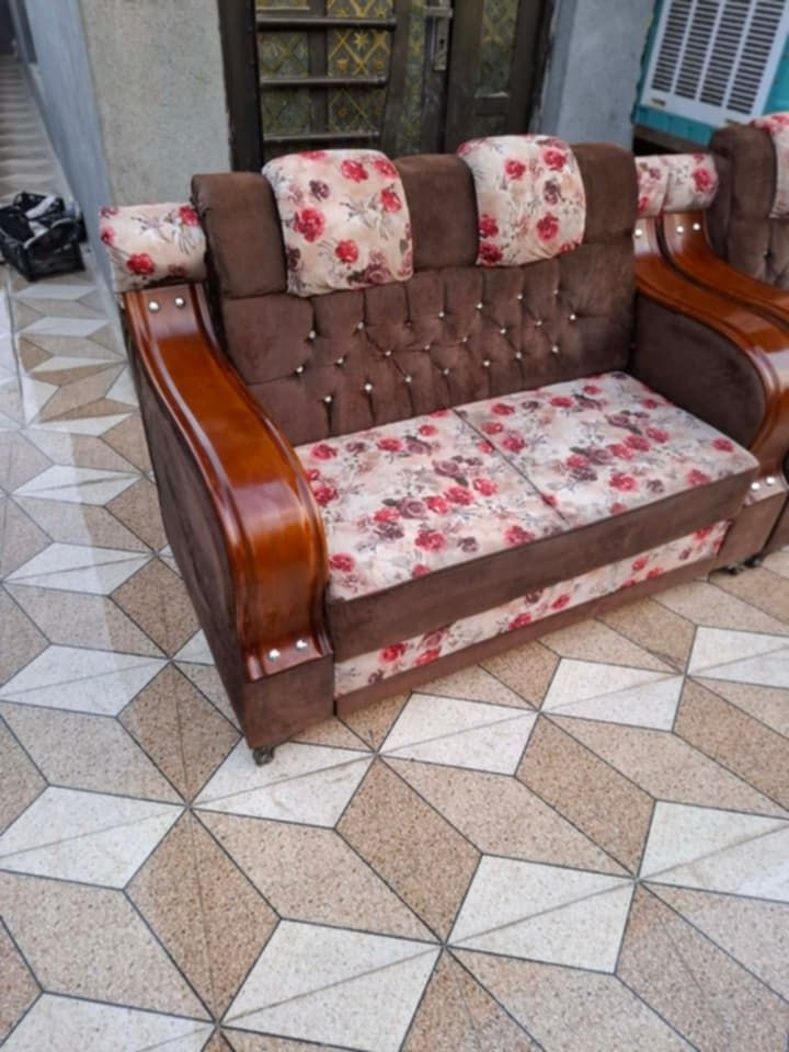 تخم تزكام 10 مقاعد نضيف 300 سينكي 80 بابل الحمزه الغربي


**إذا كنت صاحب هذا الإعلان وتريد حذفه لأي سبب، رجاءا أرسل رسالة إلى الدعم الفني**