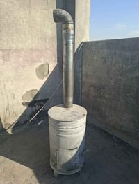 صوبة على الحطب للبيع السعر ٧٠ الف للاتصال ٠٧٨١٢٢٥٤٢٢٤