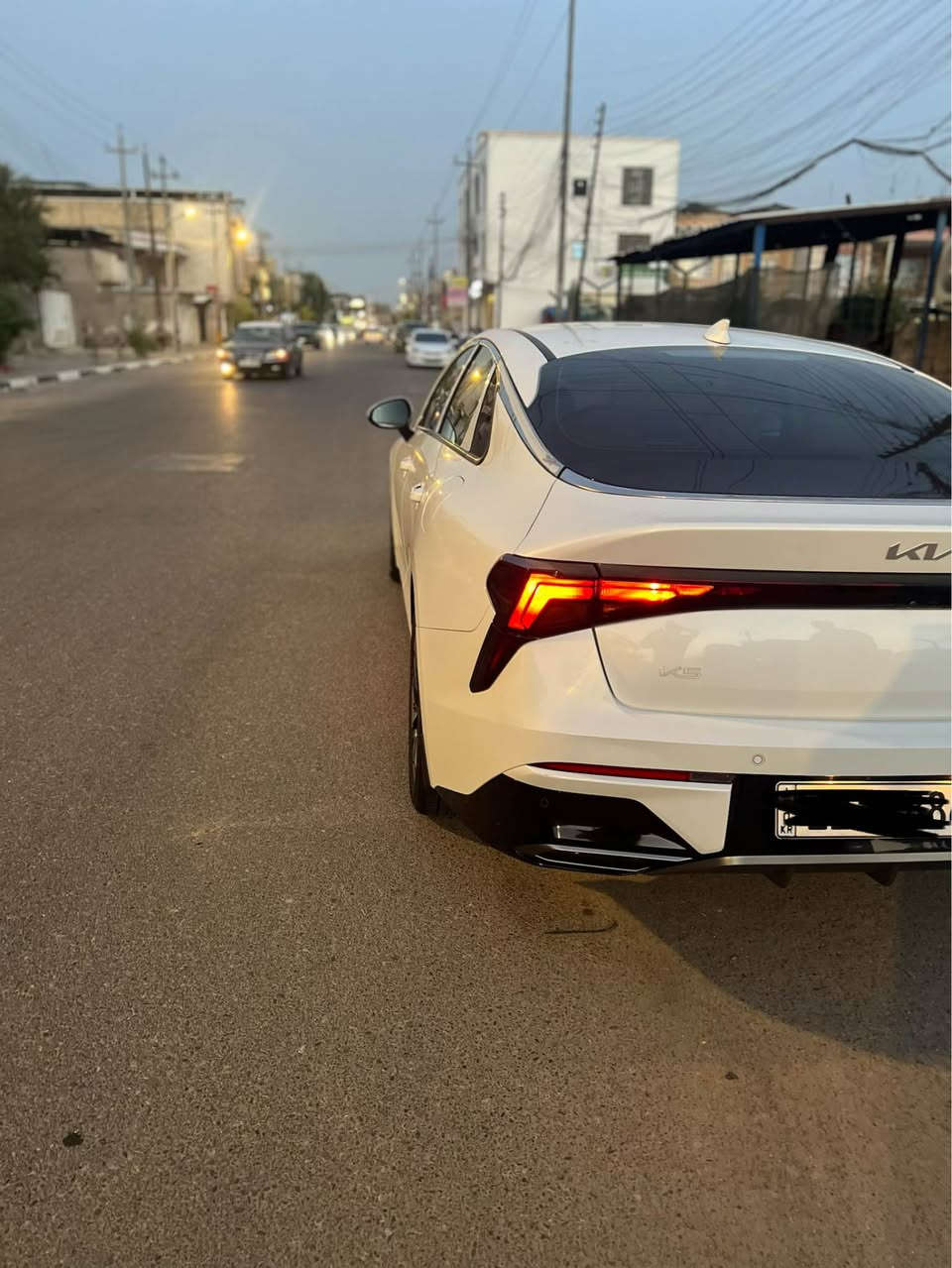 K5 خليجي 
K5 خليجي موديل 2024 كفاله عامه
فول موصفات عده البنرامه
بصمة تشغيل وترحيب
فول تحكمات 
شاشه كأمره 
دواخل جلد 
مقاعد كهربائية 
تشغيل عن بعد 
سياره عله وضع الشركه 
احله من الصور
سعر     208
***********     
رقم أربيل 
بسم شركه البصرة, العراق
