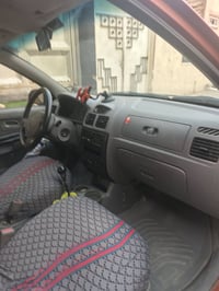 ك كيه ريو ٢٠٠٤ رقم انكليزي هزه جديده المكينه سابقا مفتوحه بس كلش ناعمه...