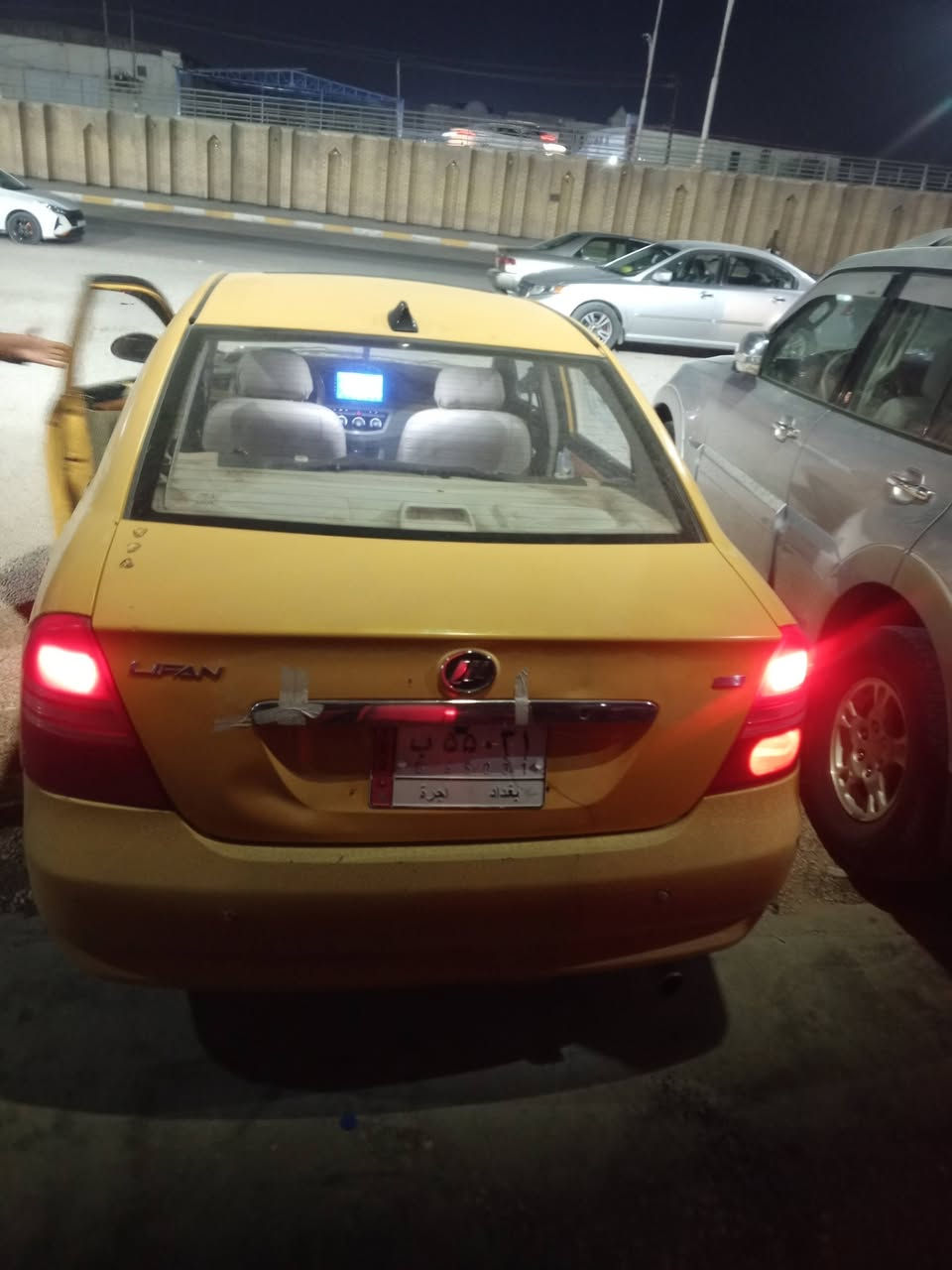 ليفان موديل 2011 محرك كير كورلة  خير من الله  حدادية  جديد   مكان الانبار  السعر 40 وبيهة مجال  ***********
