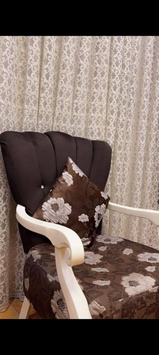 تخم تركي 4كرسي و2كبار البيع السعر 350 الف ظر فقط صفحه نازله وحده


**إذا كنت صاحب هذا الإعلان وتريد حذفه لأي سبب، رجاءا أرسل رسالة إلى الدعم الفني**