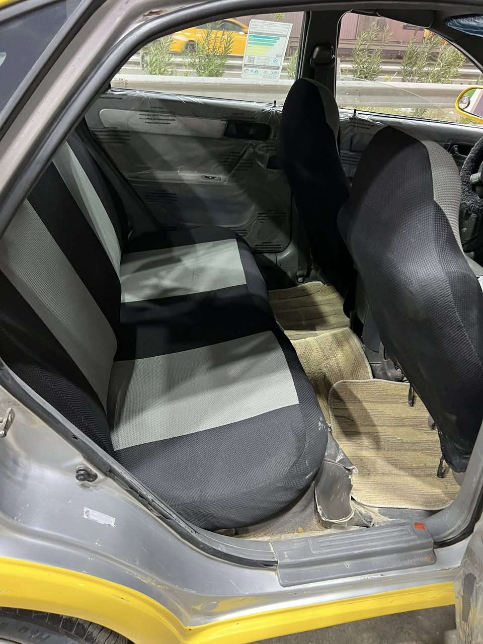 شباب السلام عليكم
فورنزا للبيع 2007 تكسي

كير ضفيرة صدر امامي 

تخم تاير جديد 

مصفرة هيئة ومرور 

مكينة بيهه تبخير 

رقم انكليزي بغداد 

شرط التحويل 

كل مابيهه من فضل اللة 

السعر 48 وبيها مجال كلش بسيط 

مكان السيارة بغداد 

***********
