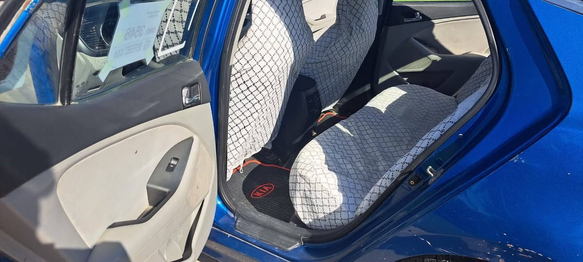 للبيع كيه اوبتمه خليجي ١٥ فول واحد على واحد فتحه بانو رامه انضمة قياده شاشه تحكم جهتين مكينه دوش ٢٤٠٠ كفاله كير كفاله بيه قطعتين تبديل والباقي كفاله سعر ١٢٥ وبيه مجال  رقم مثنى مداور ثاني مكاني سماوه الصفران الدرب ***********
