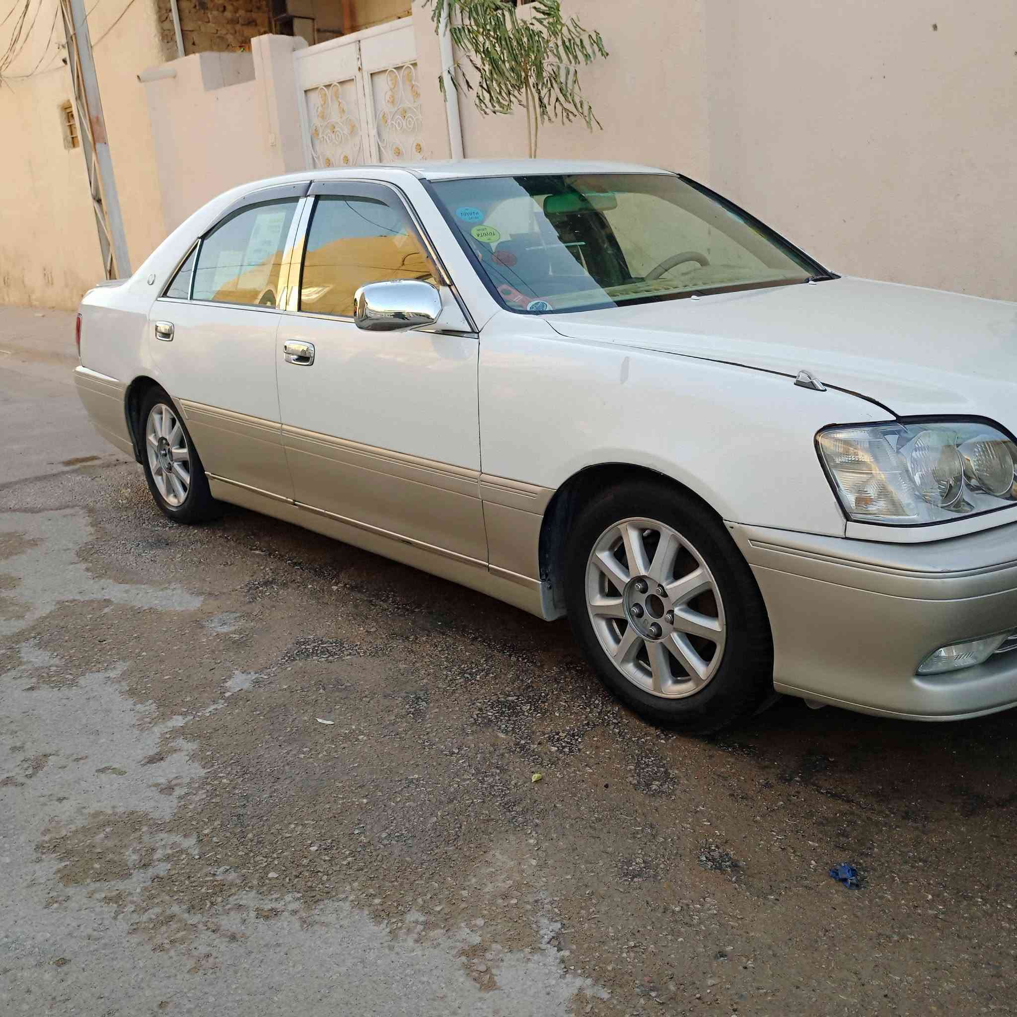 ملكه لبيع موديل 2003 خضراويه كفاله من الصبغ والكص والنقل رقمها كركوك وكاله تحويل دواخلها جدد تايراتها نضاف تبريد كير مكينه حداديه كله جديد المواصفات
دركه جديده 
يدات نيكل 
مري شفط ونيكل
ويل نجمه 
لايت عيون
داخل صاج
سبايدر خلفي
اربع دكم 
السياره جديده بمعنى الكلمه سعرها 113 مكانها نجف لستفسار اكثر في الخاص


**إذا كنت صاحب هذا الإعلان وتريد حذفه لأي سبب، رجاءا أرسل رسالة إلى الدعم الفني**