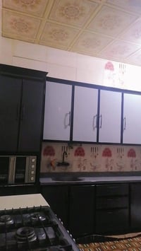 كاونتر للبيع كله درجه اوله الشغل تركي الاوڤن والطباخ مو وياه السعر ملي...