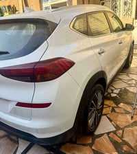 توسان خليجي شركه الكاصد 2020 فول مواصفات عدا البانوراما 1. خمس عدسات 2...