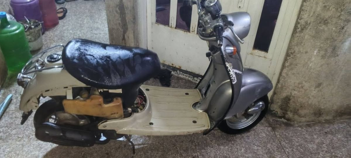 سلام عليكم كلاسك للبيع كلشي شغال بيه سلف هندر شغاله شلعه معدل فول السعر 175مكاني بغداد الشعب قرب جامع الشروفي


**إذا كنت صاحب هذا الإعلان وتريد حذفه لأي سبب، رجاءا أرسل رسالة إلى الدعم الفني**