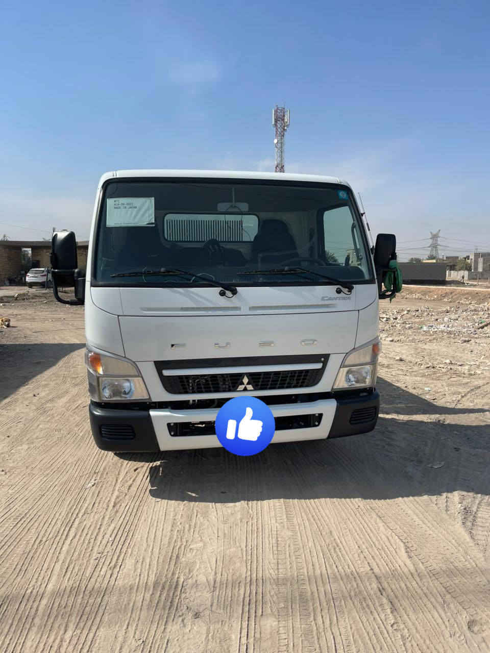 السلام عليكم كنتر موديل 2025 ياباني 
على وضع الشركه كفاله عامه 

رقم بغداد بااسمي 

ماشيه 9 الف 

مكينه 4000

كير وشاصي واكسل كله كفاله 

للاستفسار ***********
