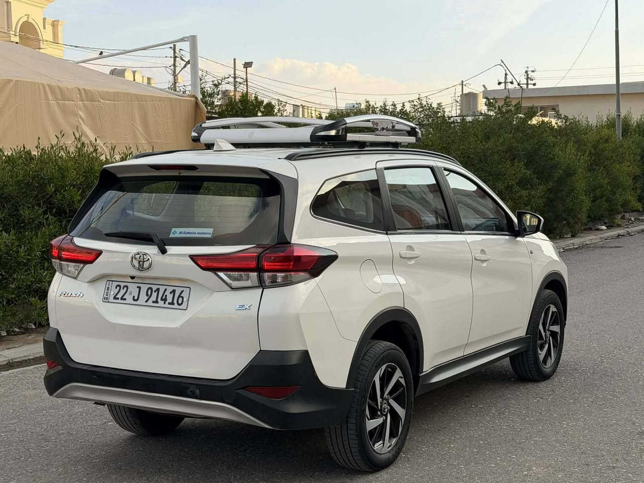 *********** تویوتا رش مودیل 2023 كير اوتوماتيك 7 راكب موصفات خليجي ماشي 46 الف سياره جاهزه نضيفه كير محرك تبريد شرط تبريد مركزي فقط ربع باب صبغ بدون ضرر داخل بيسمي تحويل نفس يوم  رقم سنوي جديد سعري 168 ورقه مكان اربيل بنصلاوة ***********
