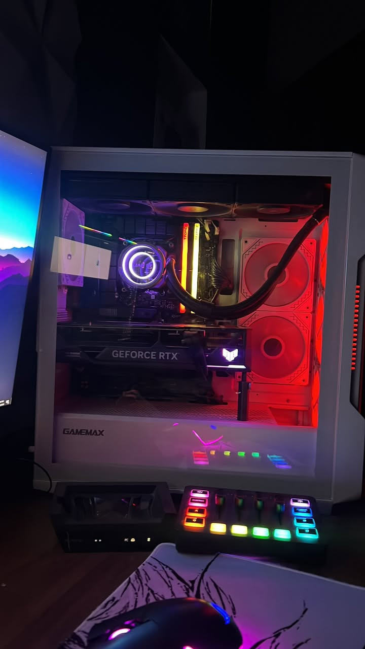 كيس للبيع فقط كيس سعره 65 والشراي اتساهل وياه بخدمته مكاني بصره رقمي
***********
