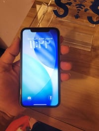 ايفون 11 • ١٢٨ • مكسور الضهر