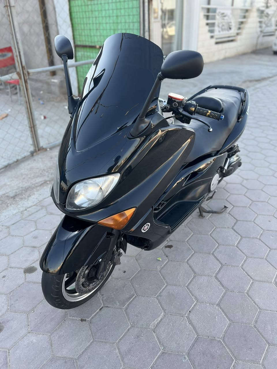 سلام عليكم تي ماكس 2008 دراجه مكفوله مكينه مكفوله من كلشي دراجه جاهزه بيه اكلج رياضي صلانصه اصليه اسوجات 2 مكان بغداد السعر 21 وبيه مجال 
 ‭0776 576 0230‬
