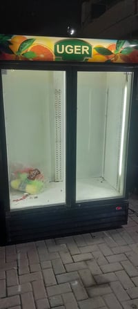 ثلاجة • للبيع • خاص