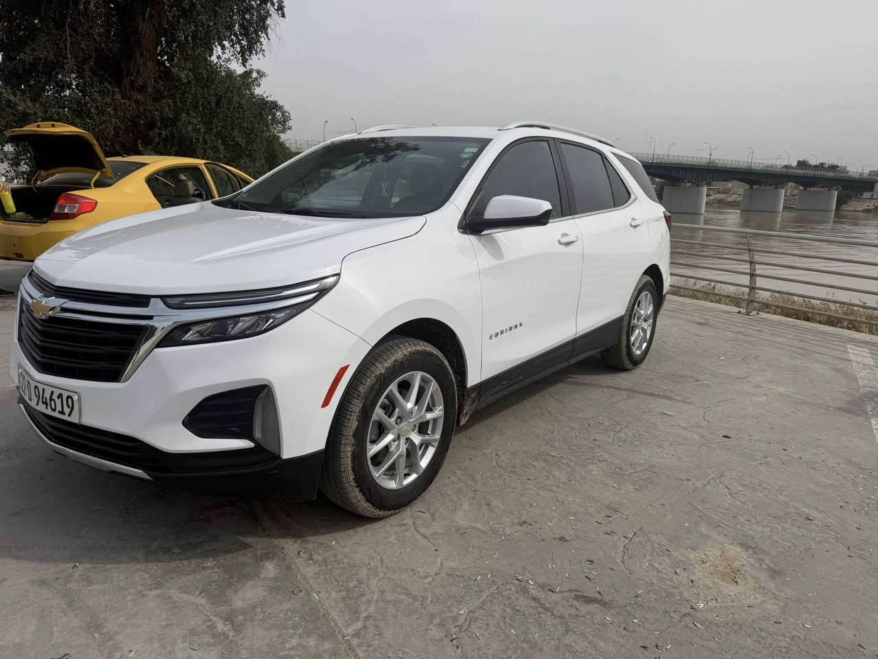 السلام عليكم
شوفرليت ايكوينكس 2023 LTرقم اربيل  بأسمي تحويل ثاني يوم هزه جديده فحص جديد  وصور الحادث مرفقة بدون ايرباك جاملغ خلفي خفيف 
المواصفات : 
بصمة / شاشة كبيرة / رادار امامي / هندبريك دكمة / LED امامي / تحكم ستيرن / كروس سرعة / بلوتوث / اواكس / قطعتين تبريد //مكينه 1500T/فور ويل/ماشيه49mi/رادار جانبي امامي/تحديد مسار/حساس 
امامي مانع نزلاق
كرسي كهرباء
سياره جديده ومكفوله حته من الشخط

عنوان  الكاظميه 
السعر 175

للتواصل والاستفسار : ***********
