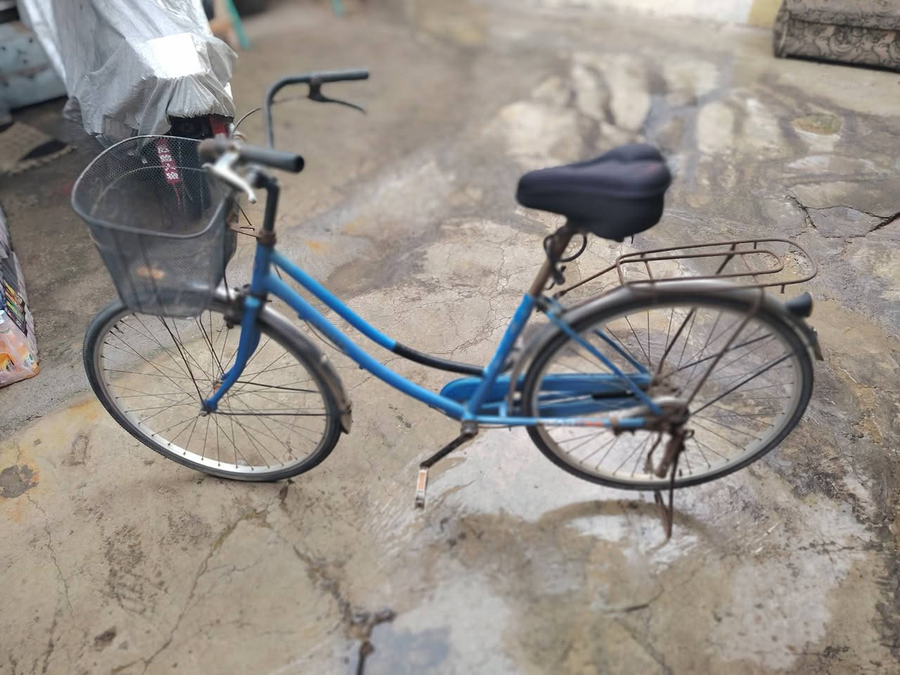 للبيع سعر  40 بي مجال   ***********
