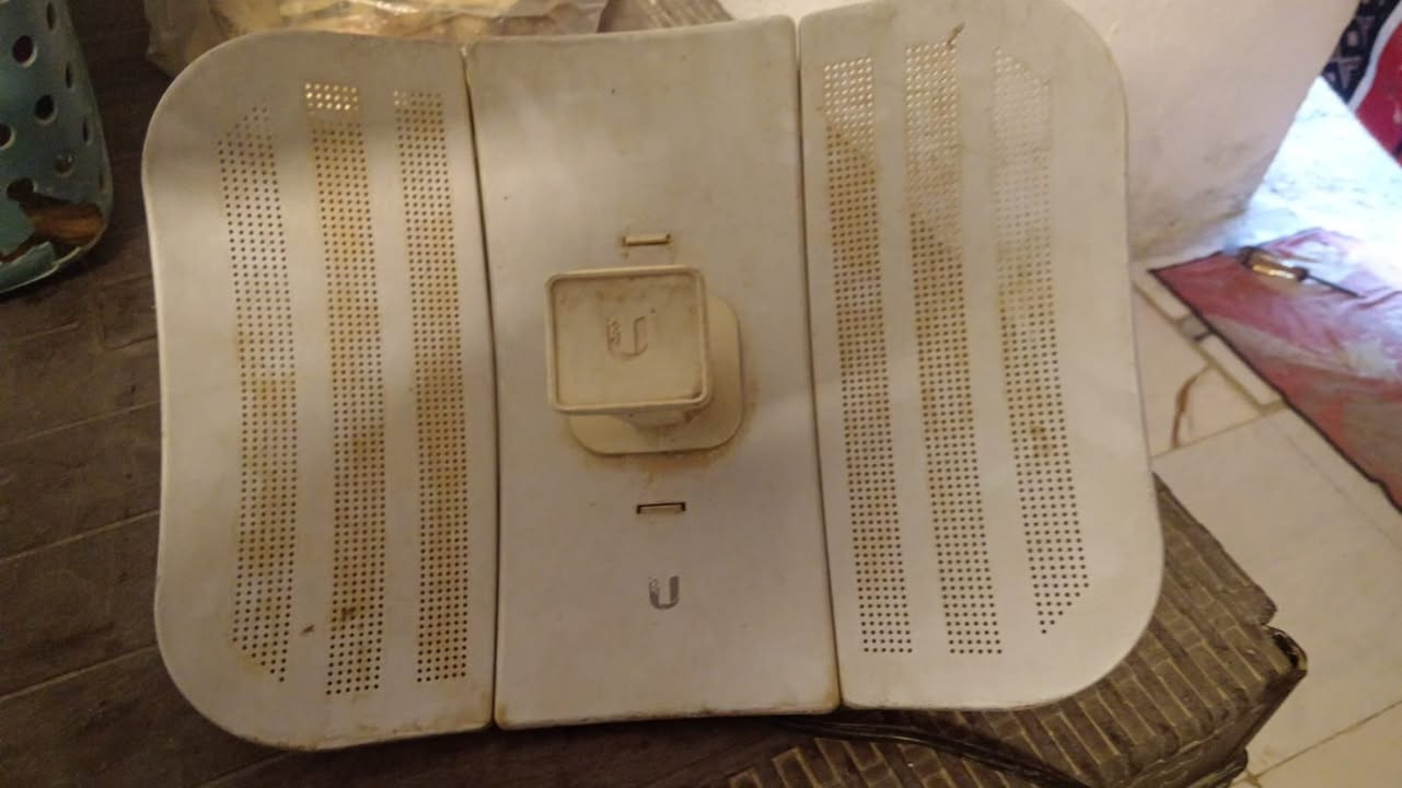 نانو مع كيبل شغال السعر ٥٠ وبي مجال


**إذا كنت صاحب هذا الإعلان وتريد حذفه لأي سبب، رجاءا أرسل رسالة إلى الدعم الفني**
