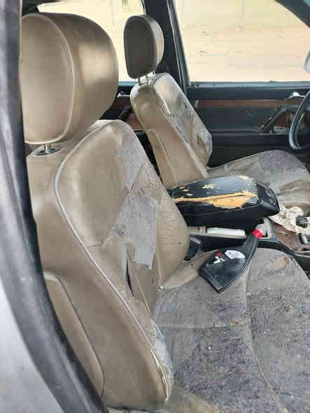 مارسيدس شبح 91 للبيع 33 وبيها مجال
حداديه 50 بالميه والجعمقه تذب دهن
عايزه شويه ترتيب تخم تاير جديد ***********
