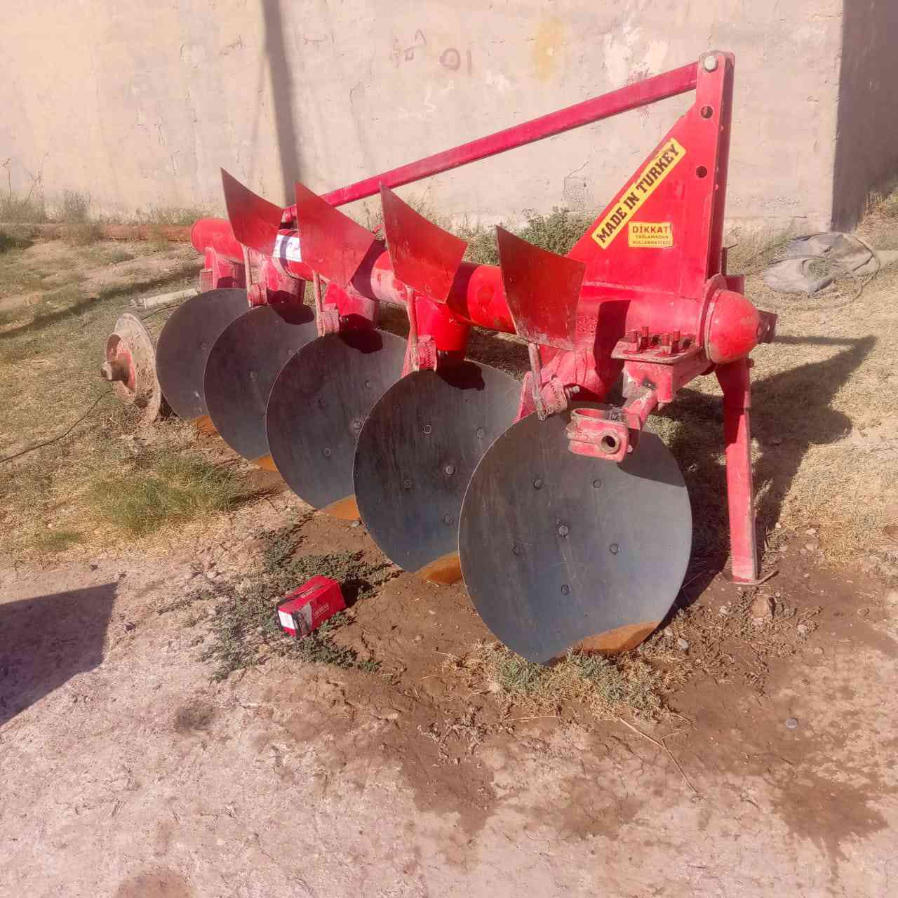 صاج خماسي للبيع او مراوس اب صاج رباعي مكان صلاح الدين سامراء ***********
