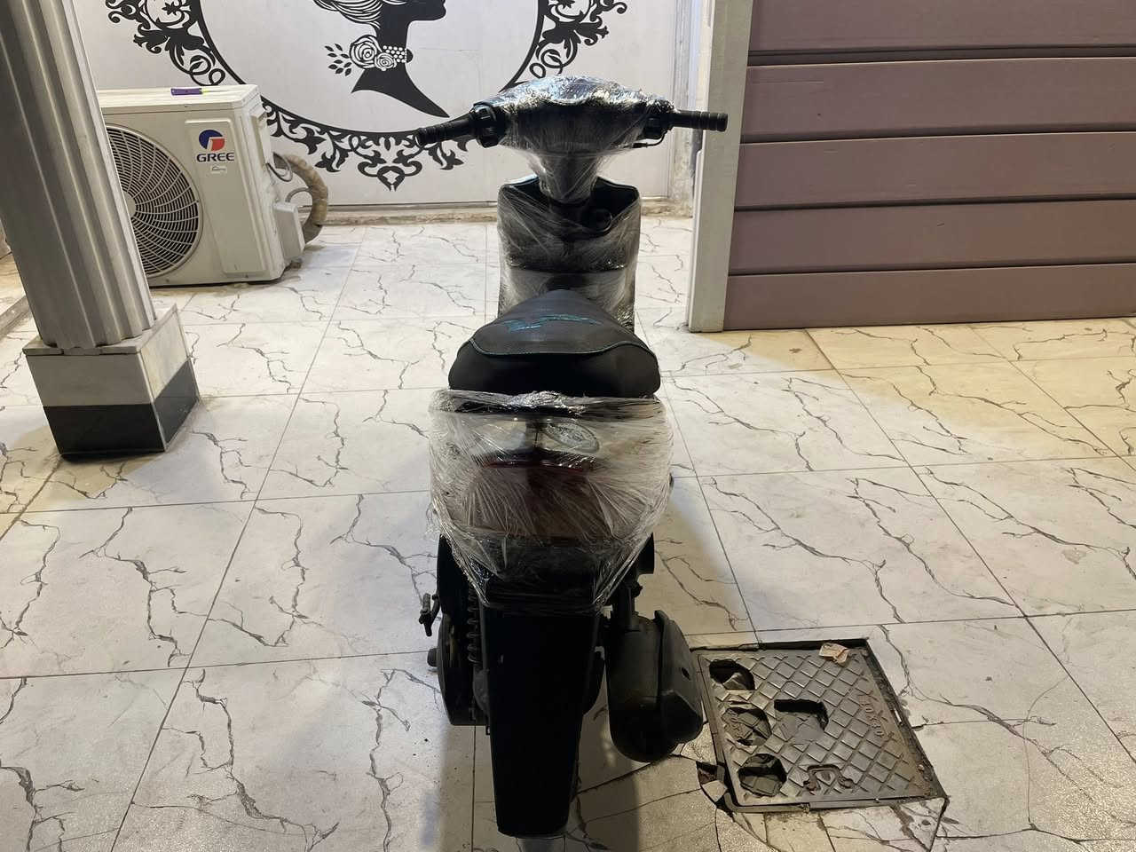 سلام عليكم عمري دراجة ماكس عدلة نضيفة مفولة كلشي  مينقصها  صارلها ٧ اشهر منزلها رمبة  دراجة كلش حلوة ب500  الاتصال ***********
