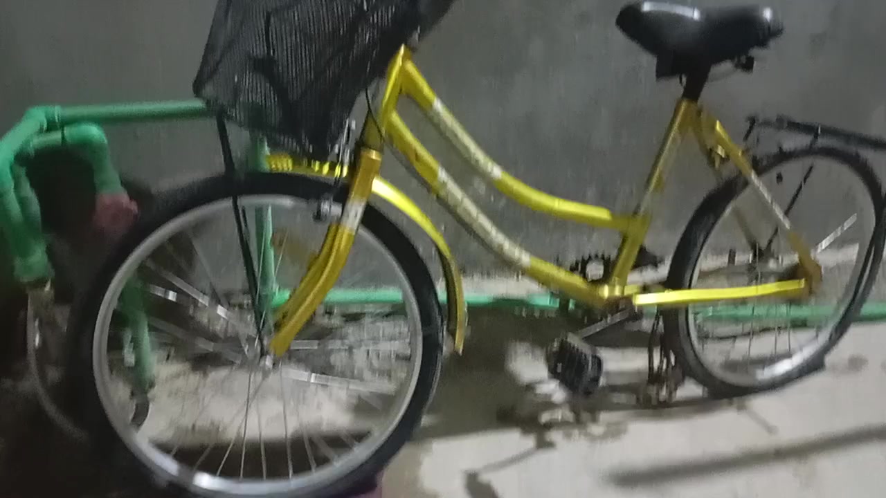 للبيع حي النداء 
قيم واخذ 
***********
