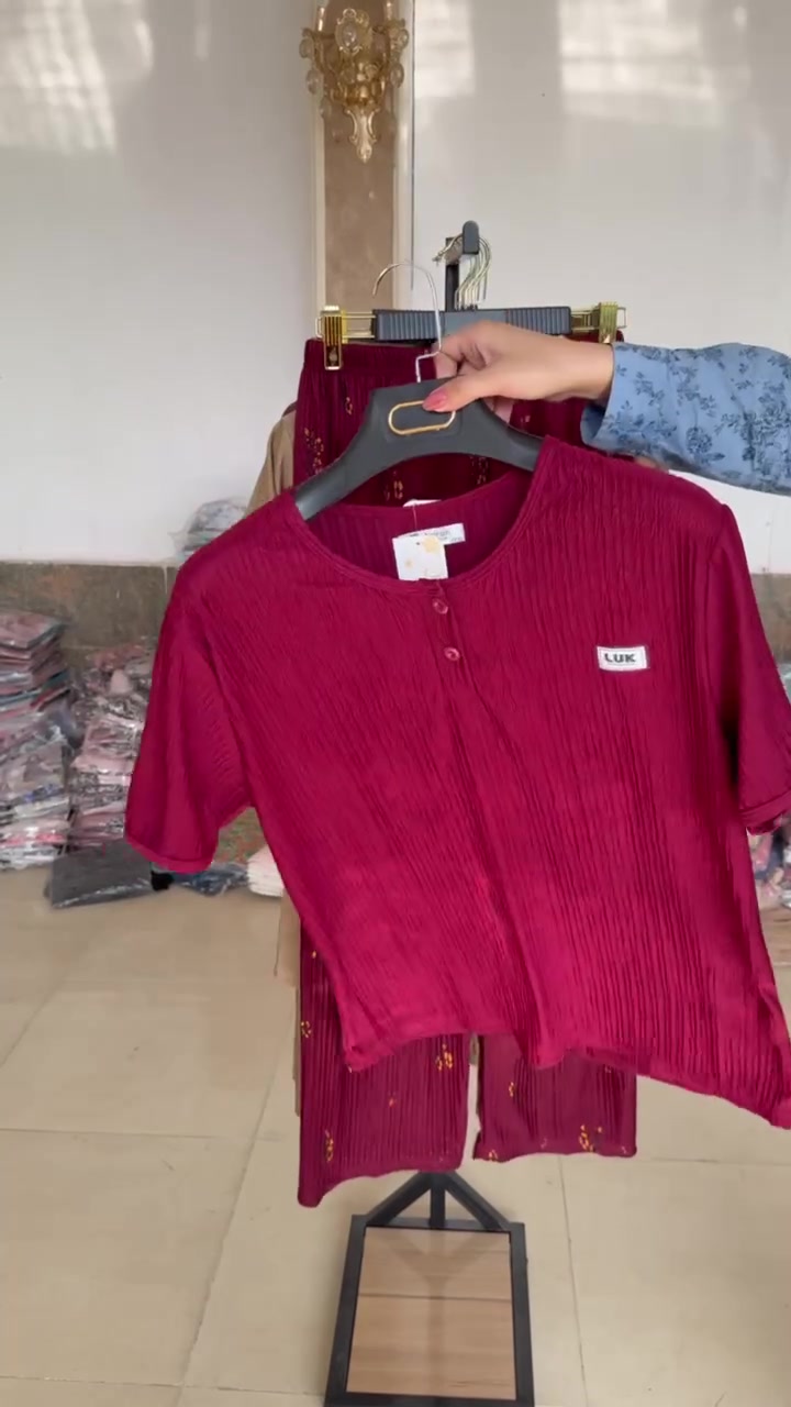 #تخفيضات
تراك نسائي شرعي طويل كيلوت دبل كلوش 😍

الخامه كريشه قطن اصلي فول ليكرا 💯

القياسات  L - XL - XXL  - XXXL  العارضه لابسه قياس L

الدرزن استندر 4 قياسات 4 الاون

سعر القطعه مفرد  15  آلاف فقط 

يوجد توصيل جميع المحافظات
https://t.me/Doo_155


**إذا كنت صاحب هذا الإعلان وتريد حذفه لأي سبب، رجاءا أرسل رسالة إلى الدعم الفني**