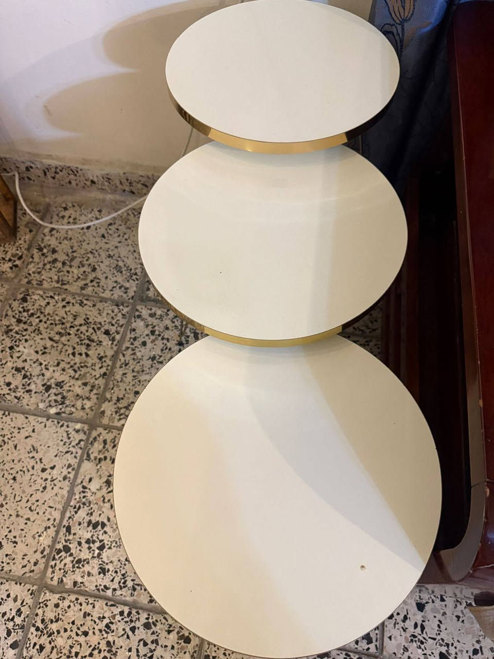 تخم صاج درجه اولى مع طبلات وطبلات اضافيه وميز وميز تلفزيون السعر 750


**إذا كنت صاحب هذا الإعلان وتريد حذفه لأي سبب، رجاءا أرسل رسالة إلى الدعم الفني**